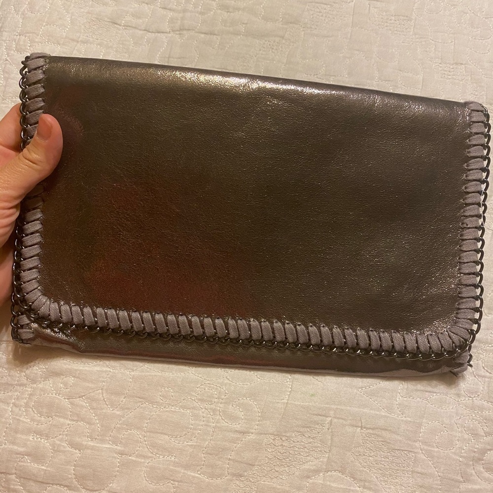 Phase3 Gray Metallic Clutch
